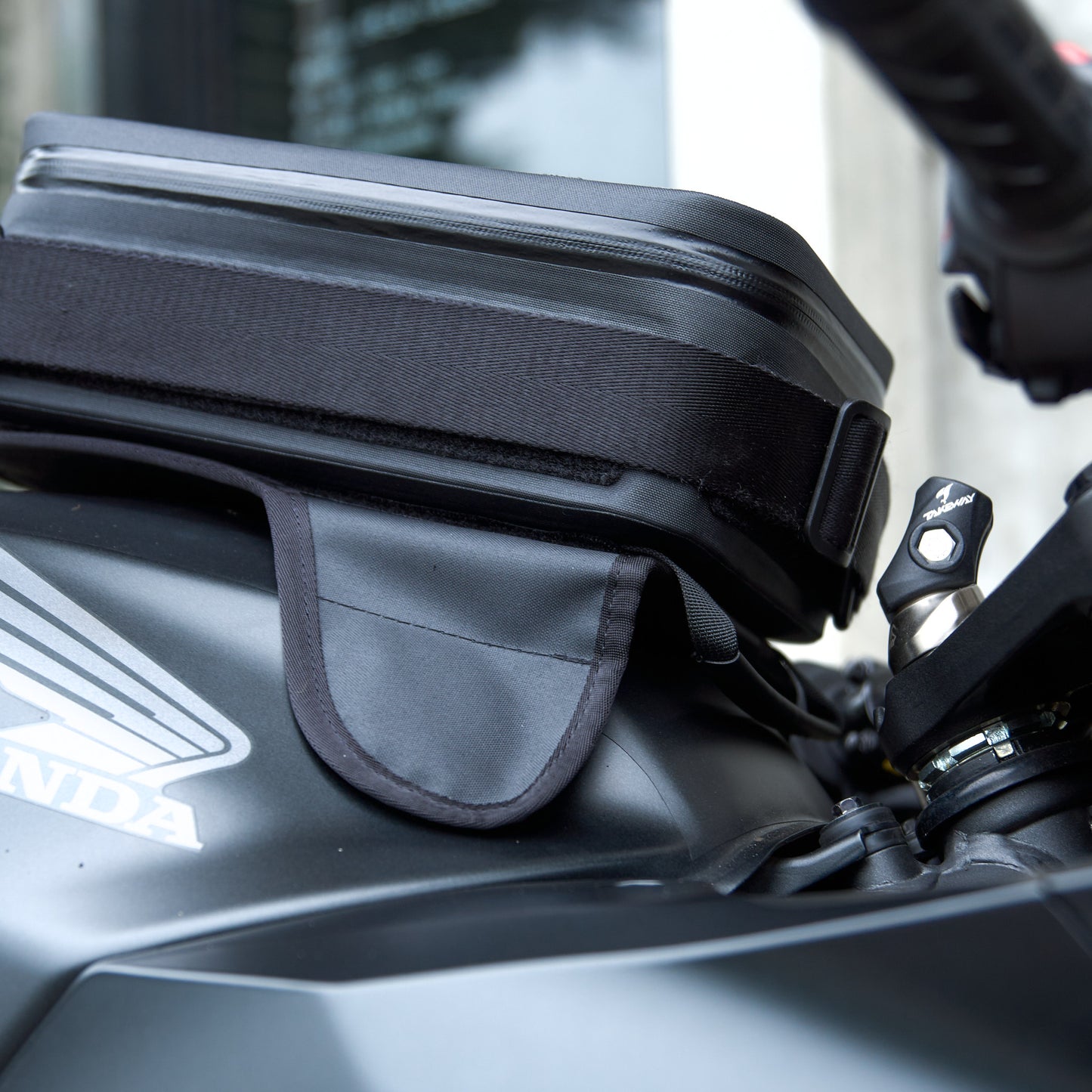 “RAINSTOPPER”防雨磁吸油箱包 Honda CBR500R 適用