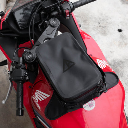 早鳥預購價（九月開始出貨）：上山旅 Rainstopper 防雨磁吸油箱包 Honda CBR650R 適用