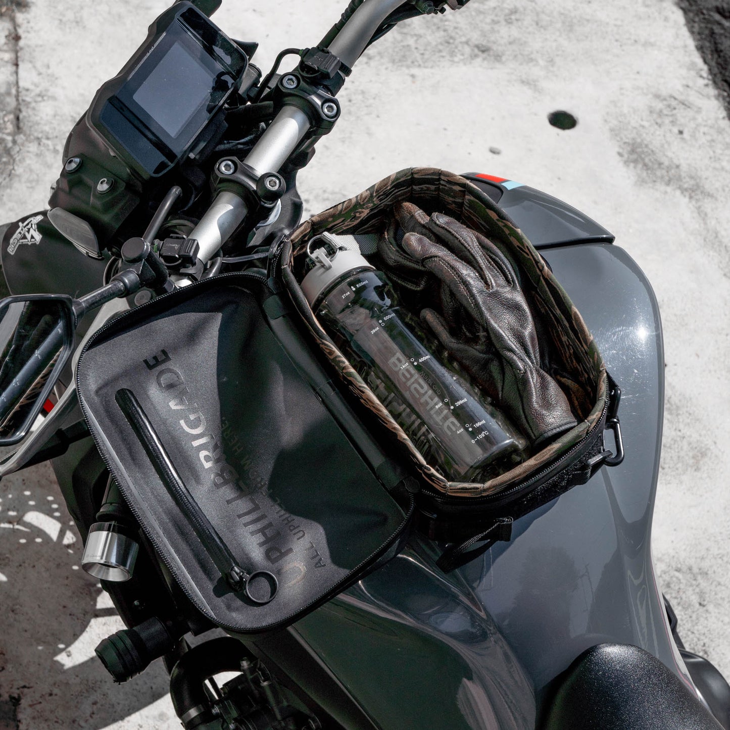 早鳥預購價（九月開始出貨）：上山旅 RAINSTOPPER 防雨磁吸油箱包 Yamaha MT-09 一代至三代適用（2014-2023 年式）