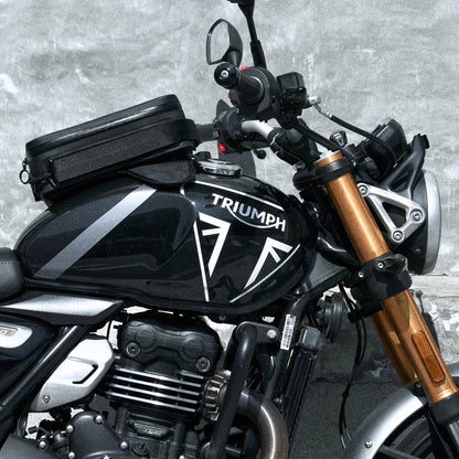早鳥預購價：上山旅 RAINSTOPPER 防雨磁吸油箱包 Triumph Speed 400 適用