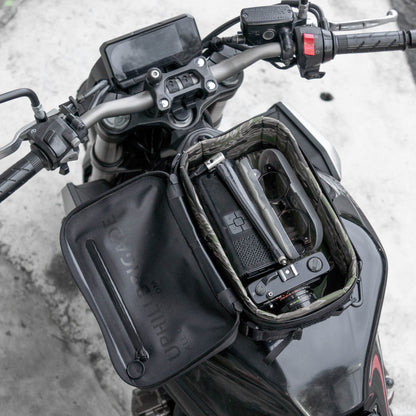 Pre-order (ship in September): "Rainstopper" magnetic tank bag for Honda CB650R