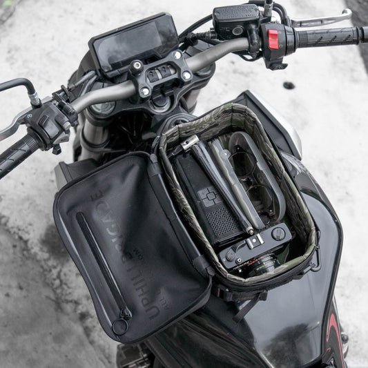 Pre-order (ship in September): "Rainstopper" magnetic tank bag for Honda CB650R
