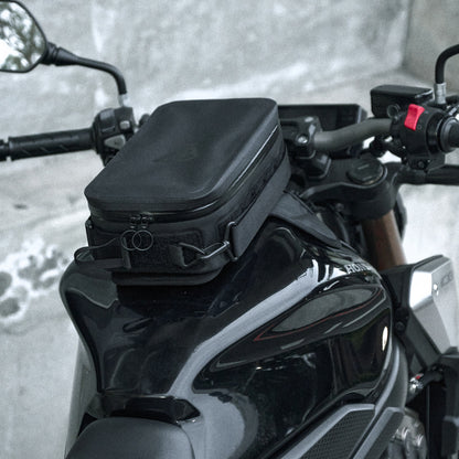 Pre-order special price: "Rainstopper" magnetic tank bag for Honda CB650R