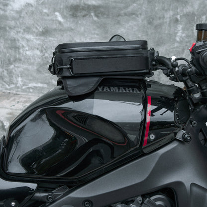 早鳥預購價：上山旅 RAINSTOPPER 防雨磁吸油箱包 Yamaha XSR900 二代適用