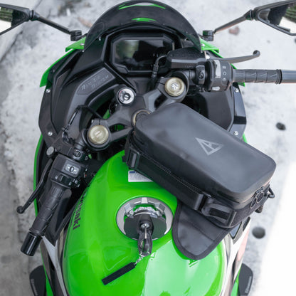 Pre-order (ship in September): "Rainstopper" magnetic tank bag for Kawasaki ZX-4RR