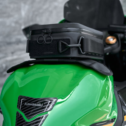 Pre-order special price: "Rainstopper" magnetic tank bag for Kawasaki ZX-4RR