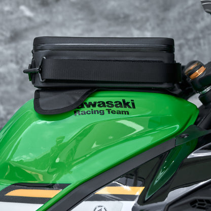 Pre-order special price: "Rainstopper" magnetic tank bag for Kawasaki ZX-4RR