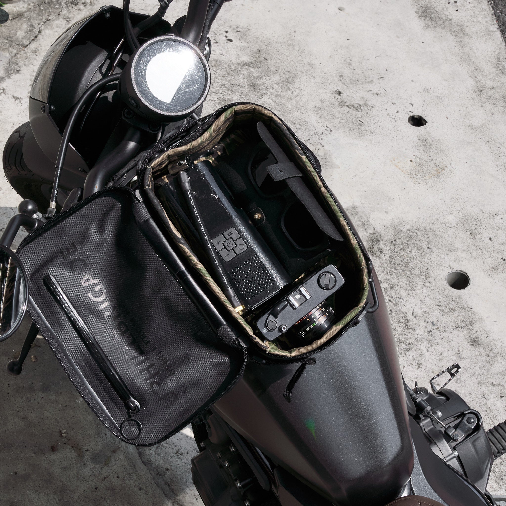 早鳥預購價：上山旅Rainstopper 防雨磁吸油箱包Honda Rebel 500/250