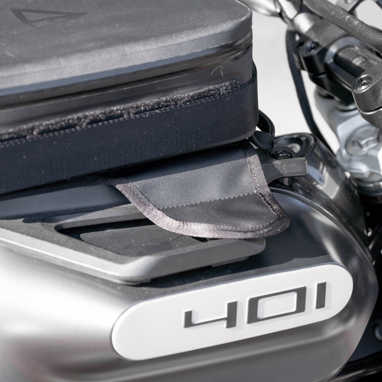 Pre-order (ship in September): "Rainstopper" magnetic tank bag for Svartpilen 401/250/200/125 Gen 2 (2020-2023)
