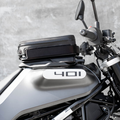 Pre-order (ship in September): "Rainstopper" magnetic tank bag for Svartpilen 401/250/200/125 Gen 2 (2020-2023)