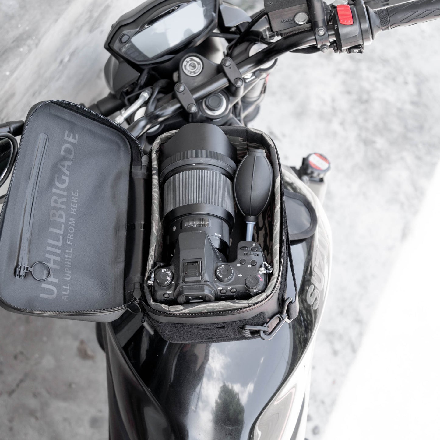 Pre-order (ship in September): "Rainstopper" magnetic tank bag for Suzuki SV650