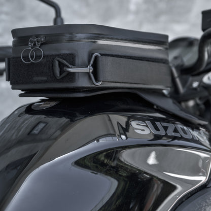 Pre-order special price: "Rainstopper" magnetic tank bag for Suzuki SV650