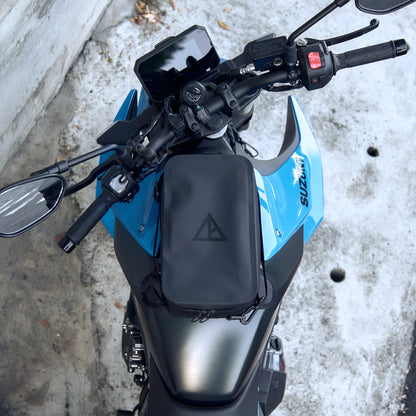 Pre-order special price: "Rainstopper" magnetic tank bag for Suzuki GSX-8S