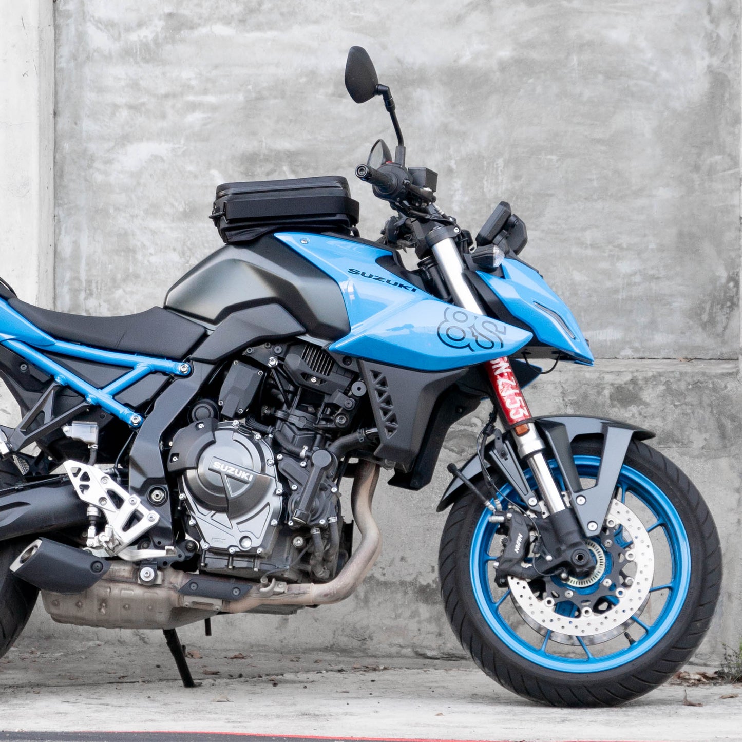 早鳥預購價（九月開始出貨）：上山旅 Rainstopper 防雨磁吸油箱包 Suzuki GSX 8S 適用