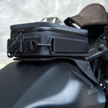Pre-order special price: "Rainstopper" magnetic tank bag for Honda CBR500R