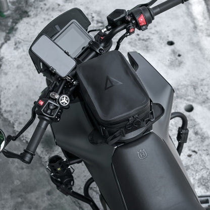 Pre-order special price: "Rainstopper" magnetic tank bag for Svartpilen 401/250 Gen 3 (2024-)