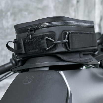 Pre-order special price: "Rainstopper" magnetic tank bag for Svartpilen 401/250 Gen 3 (2024-)