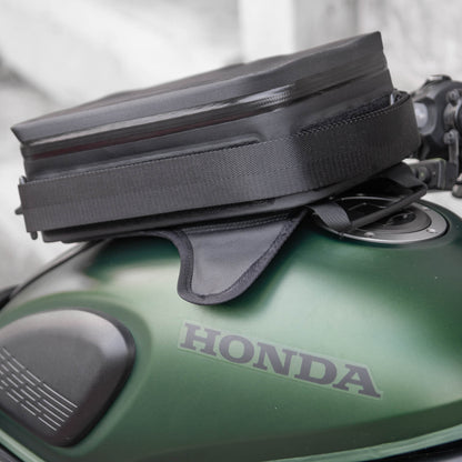 Pre-order (ship in September): "Rainstopper" magnetic tank bag for Honda CL300