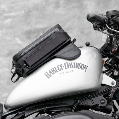 Pre-order (ship in September): "Rainstopper" magnetic tank bag for Harley Davidson Sportster