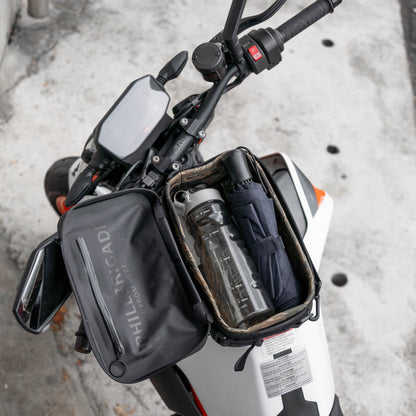 Pre-order (ship in September): "Rainstopper" magnetic tank bag for KTM 890 / 790 Duke