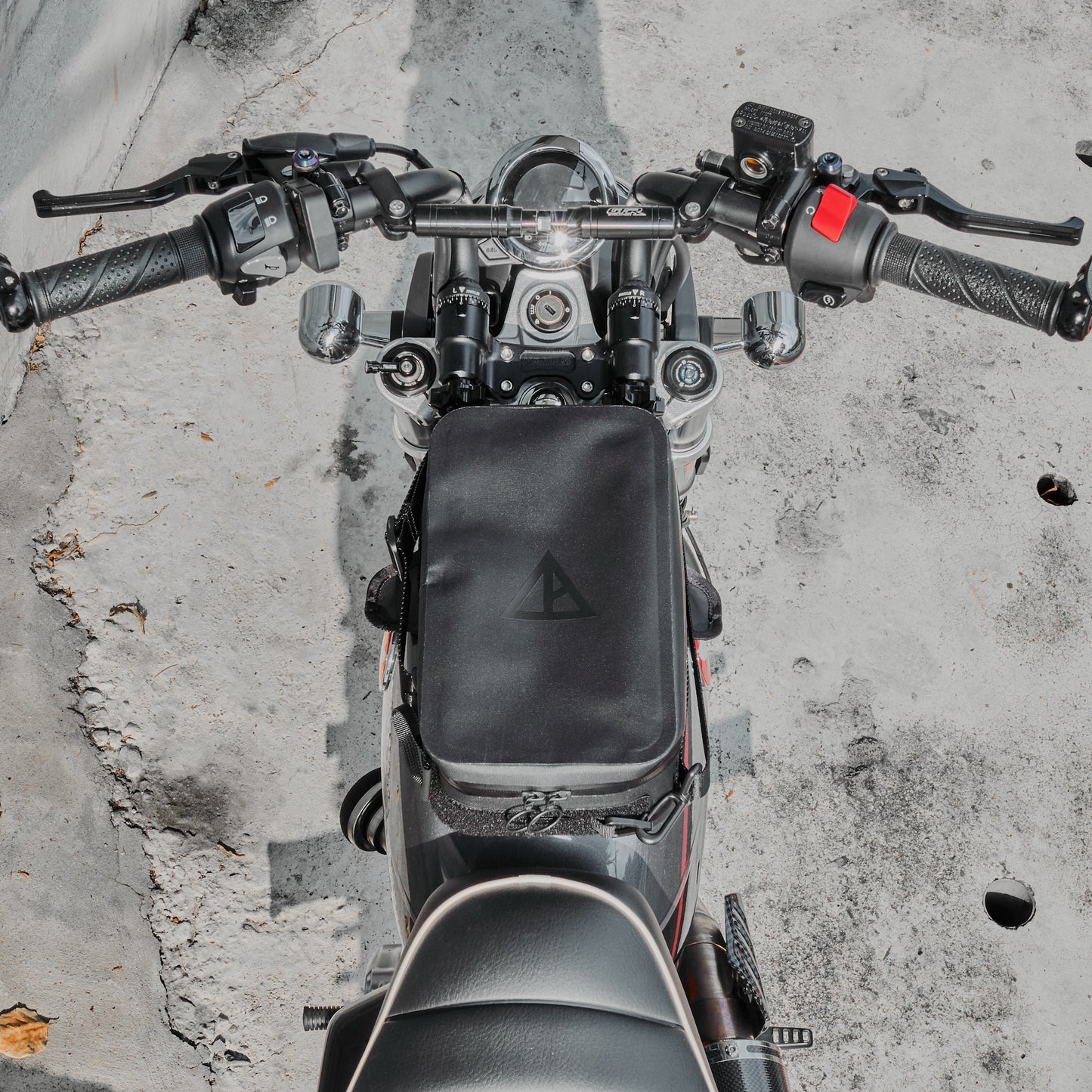"Rainstopper" magnetic tank bag for Honda Monkey 125