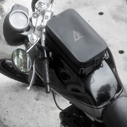 早鳥預購價（九月開始出貨）：上山旅 Rainstopper 防雨磁吸油箱包 Honda CB350/GB350 適用