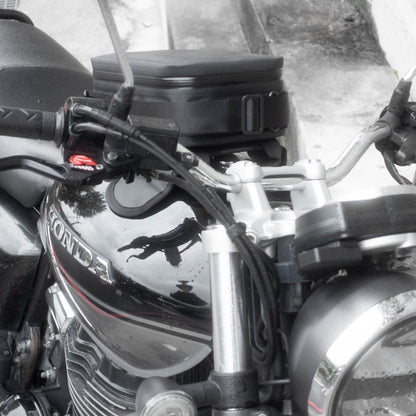 早鳥預購價（九月開始出貨）：上山旅 Rainstopper 防雨磁吸油箱包 Honda CB350/GB350 適用