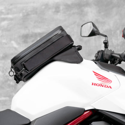Pre-order (ship in September): "Rainstopper" magnetic tank bag for Honda CB750 Hornet