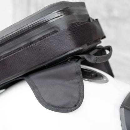 Pre-order (ship in September): "Rainstopper" magnetic tank bag for Honda CB750 Hornet