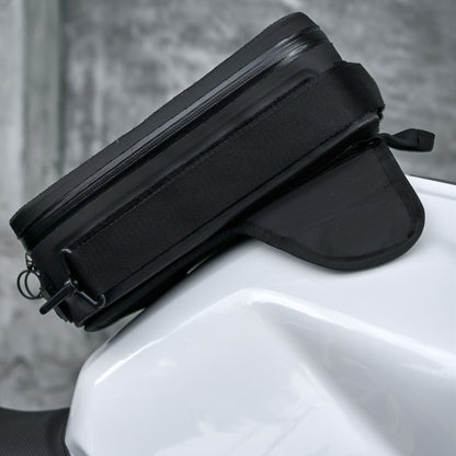 Pre-order special price: "Rainstopper" magnetic tank bag for Honda CB750 Hornet