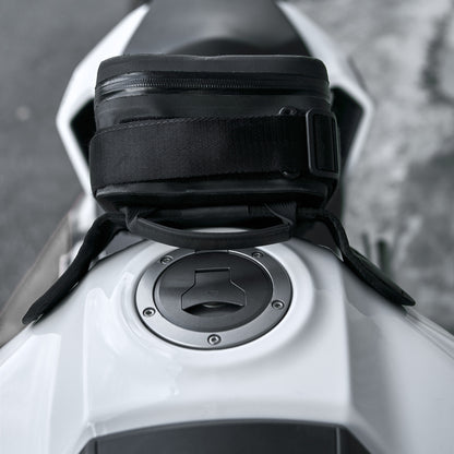 Pre-order special price: "Rainstopper" magnetic tank bag for Honda CB750 Hornet