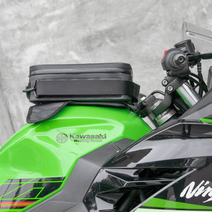 早鳥預購價（九月開始出貨）：上山旅 RAINSTOPPER 防雨磁吸油箱包 Kawasaki Ninja 400 (忍400) 適用
