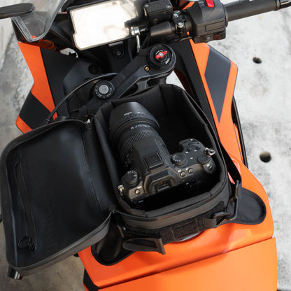 Pre-order (ship in September): "Rainstopper" magnetic tank bag for KTM RC390