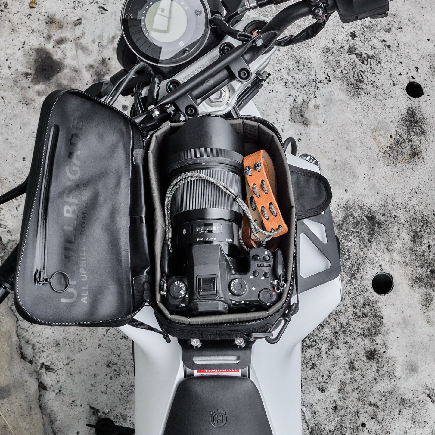 上山旅 Rainstopper 防雨磁吸油箱包 Vitpilen 白箭二代適用（2020-2023 年式）含鋼製油箱架