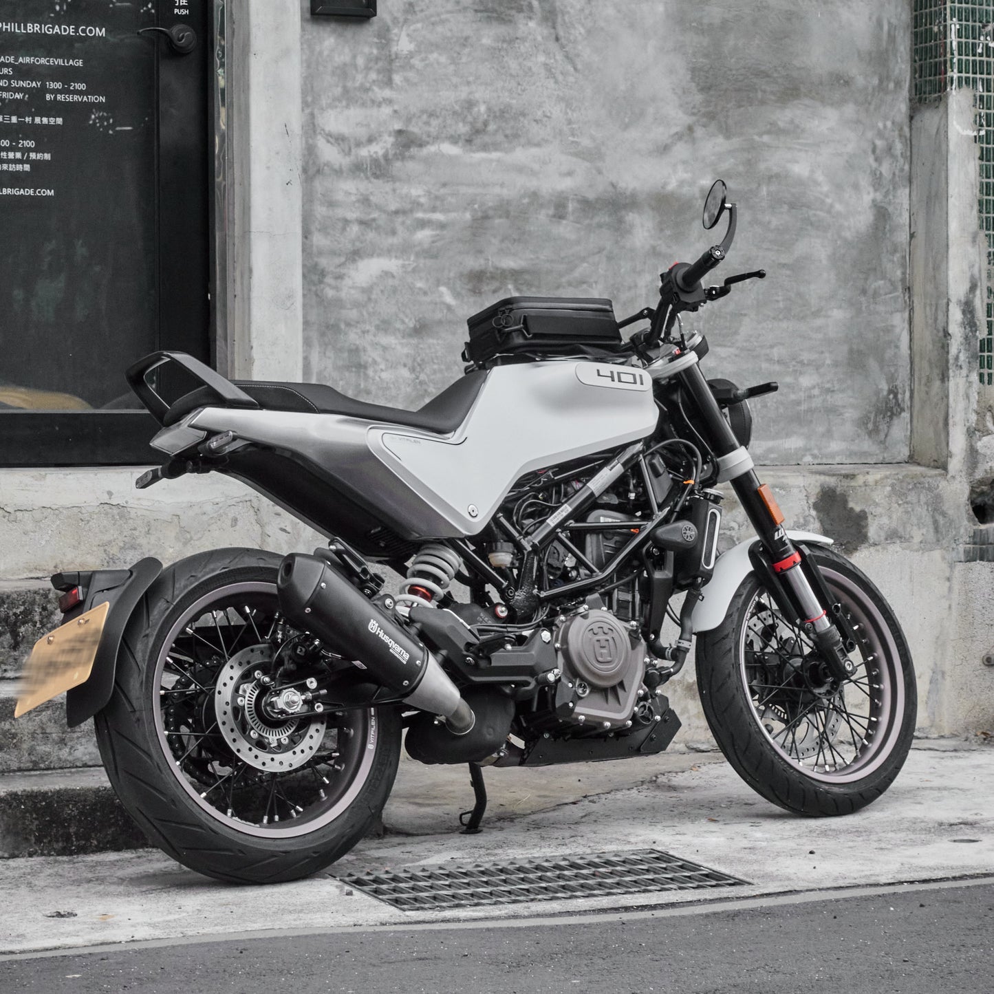 上山旅 Rainstopper 防雨磁吸油箱包 Vitpilen 白箭二代適用（2020-2023 年式）含鋼製油箱架