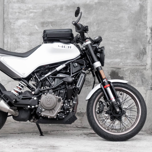 Pre-order (ship in September): "Rainstopper" magnetic tank bag for Husqvarna Vitpilen Gen 2 (2020-2023) with steel tank rack