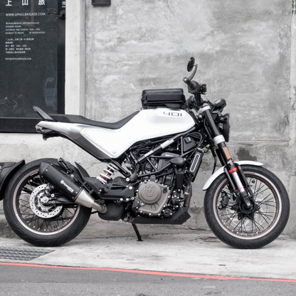 Pre-order (ship in September): "Rainstopper" magnetic tank bag for Husqvarna Vitpilen Gen 2 (2020-2023) with steel tank rack