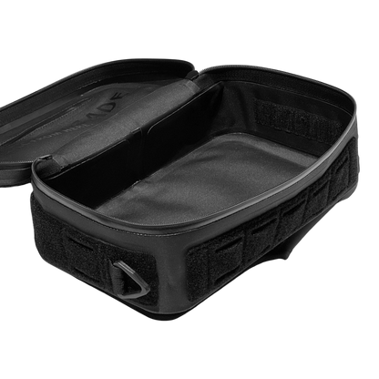 rainproof magnetic motorcycle tank bag that converts to a shoulder bag in less than a second