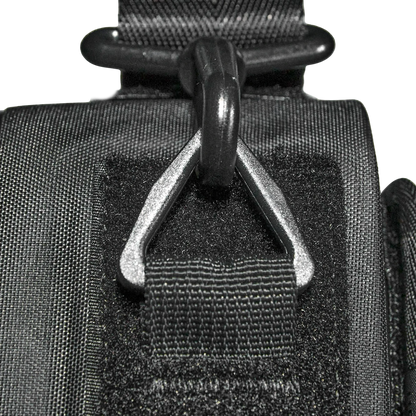 rainproof magnetic motorcycle tank bag that converts to a shoulder bag in less than a second